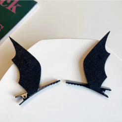 Devil's Wing Hairpin Side Clip