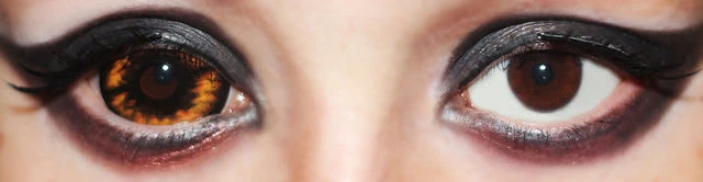 Phantasee Gold Sclera Contacts Morbius 5 Phantasee Gold Sclera Contacts Morbius - Image 3